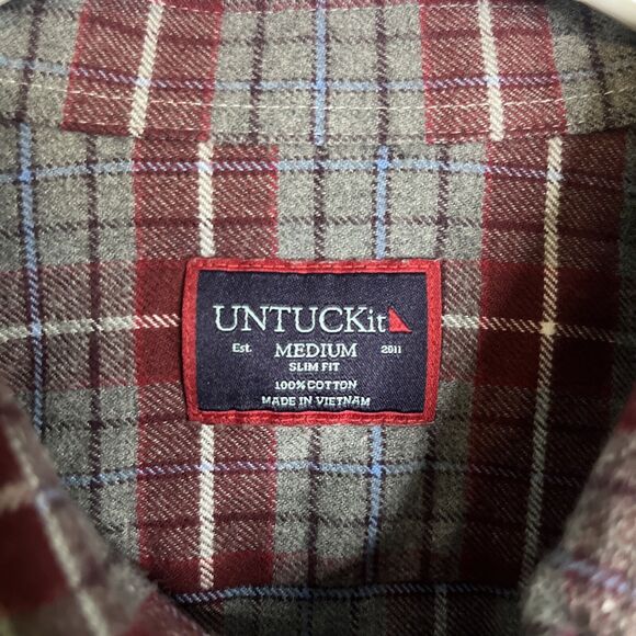 Untuckit Shirt Men’s Size Medium Slim Fit Red Gray Plaid Button Up‎ Long Sleeve - Picture 5 of 9